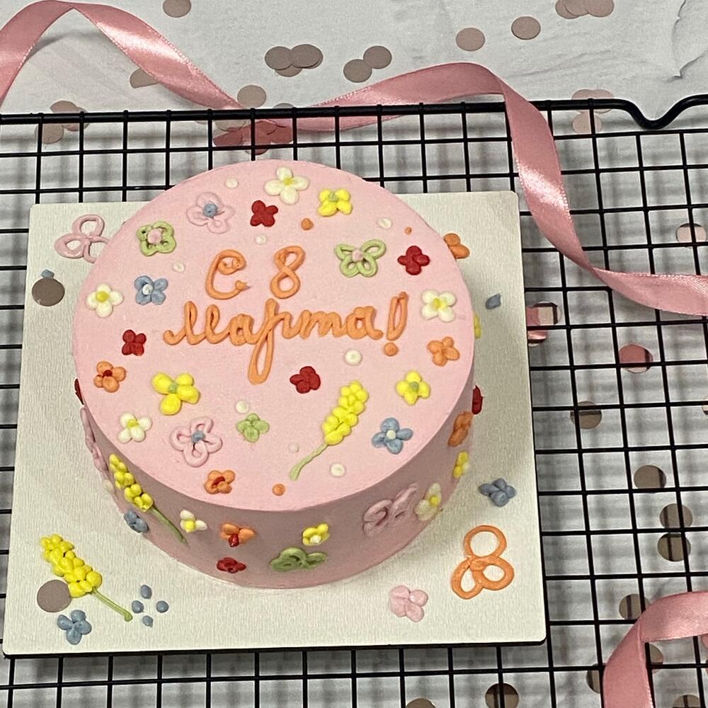 Бентн торт «С 8 Марта»