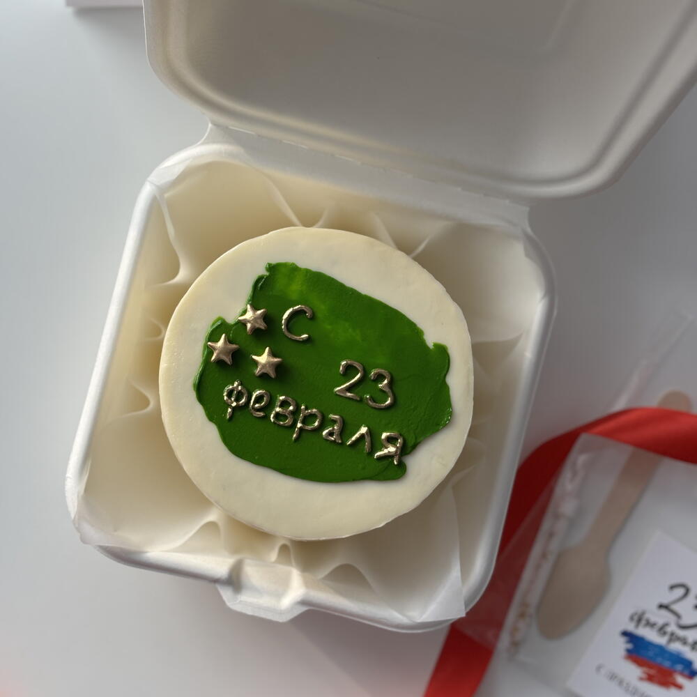 Бенто 23 февраля с сахарной картинкой