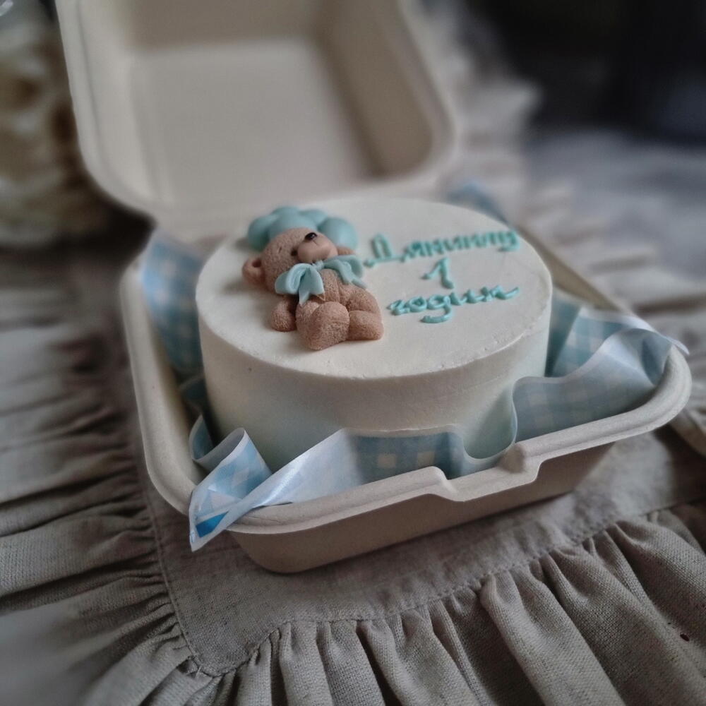 Бенто для малыша с мишкой