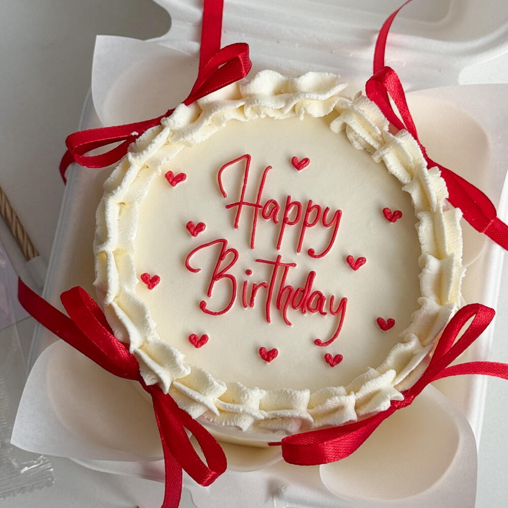 Бенто happy birthday с бантиками «ламбет»