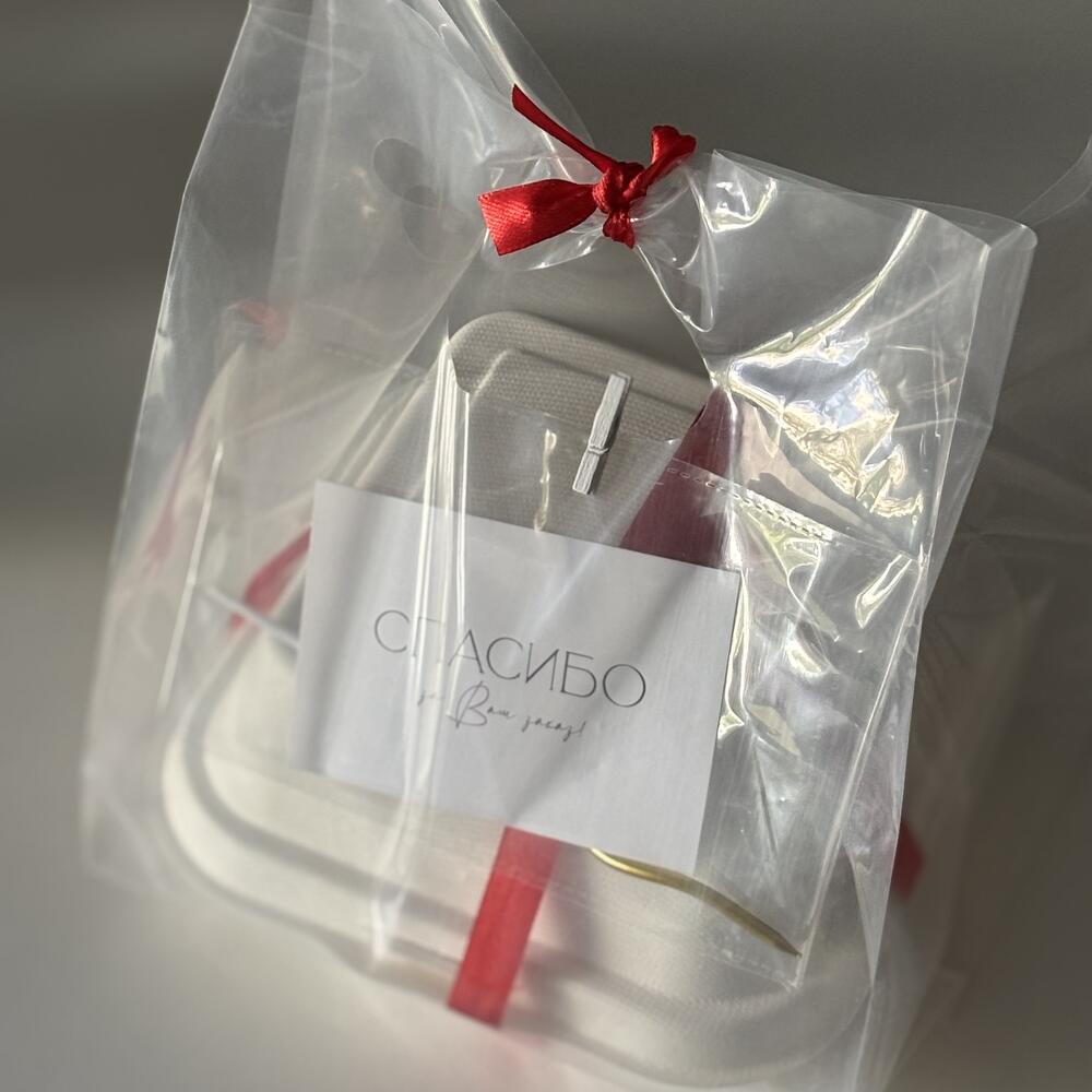 Бенто хотела подарить