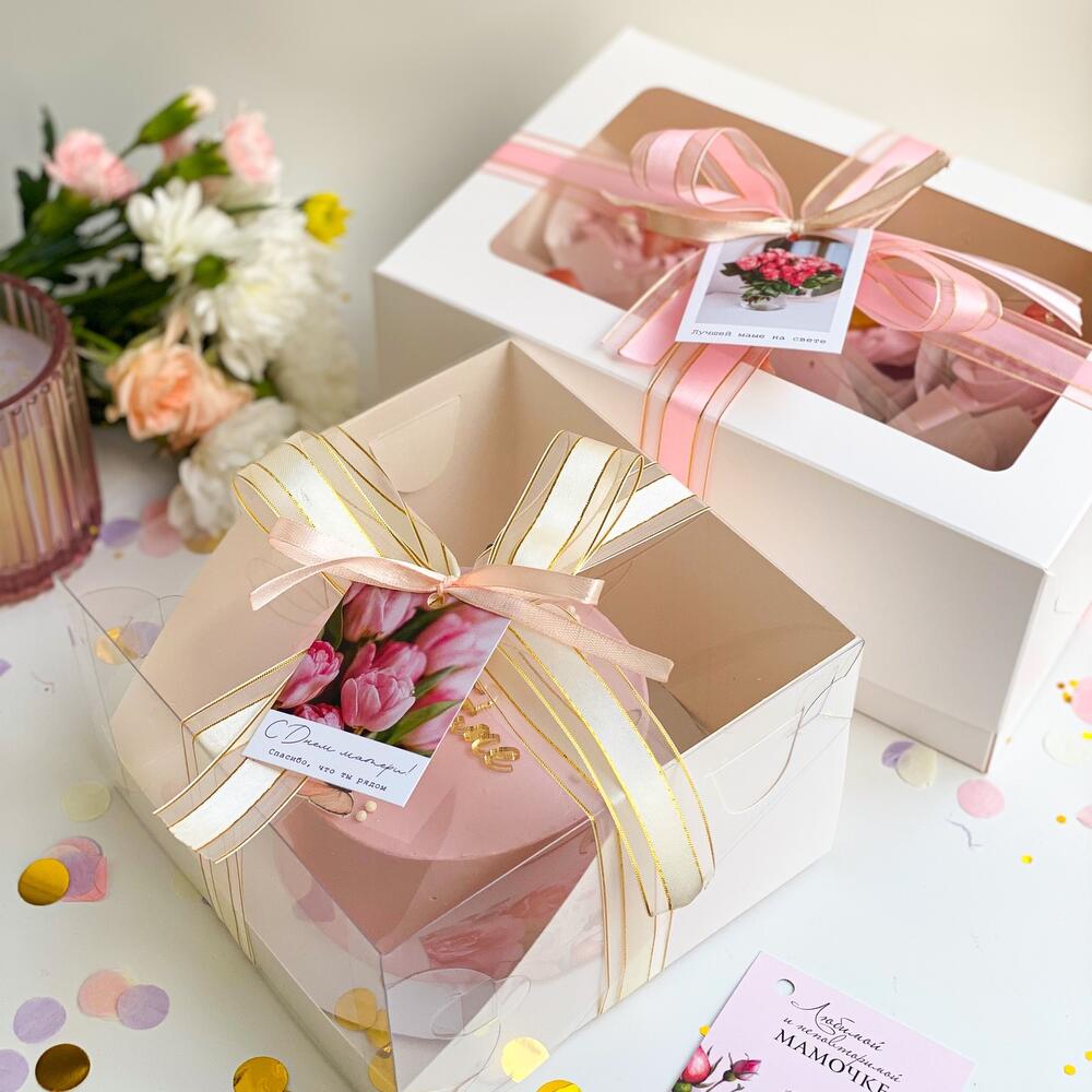 Бенто и 5 капкейков розовые для мамы