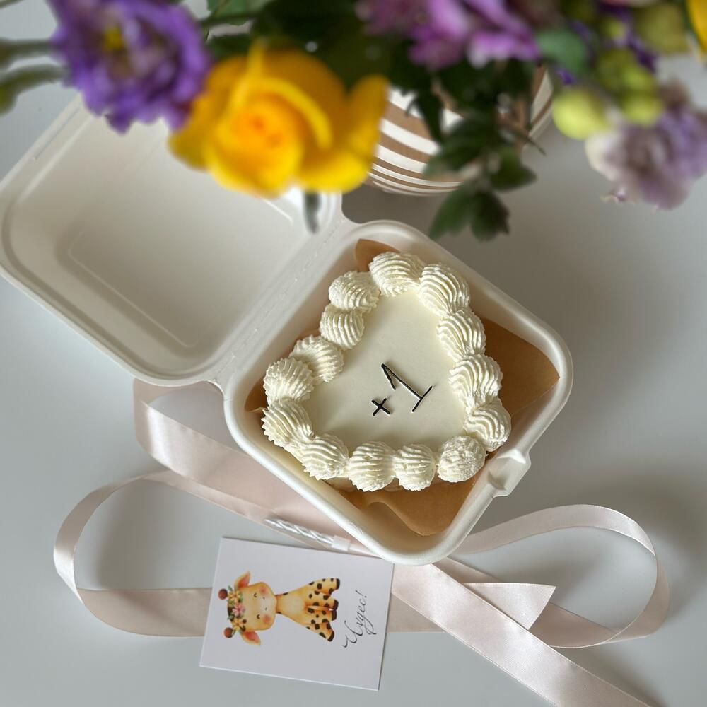 Бенто ламбет гендерный в форме сердца