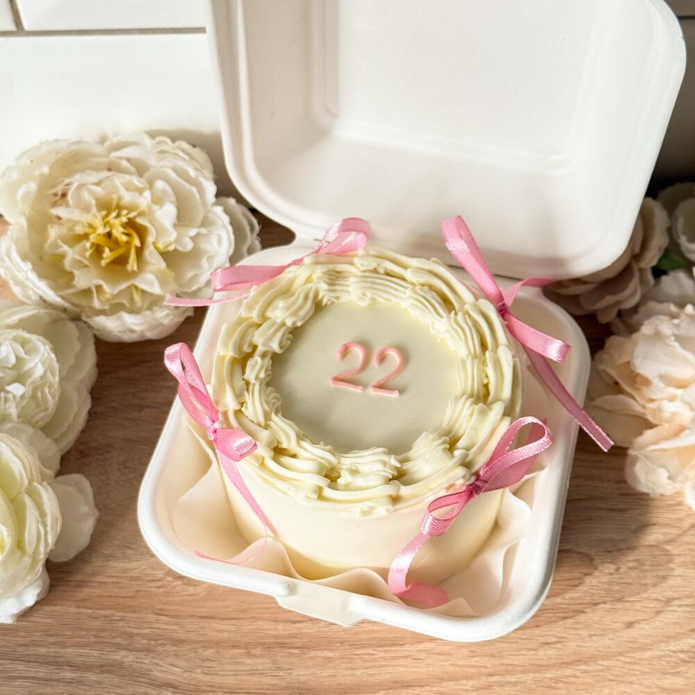 Бенто. Ламбет с бантиками