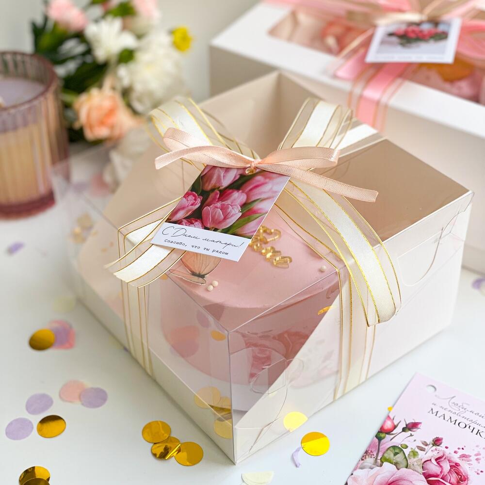 Бенто любимой мамочке с клубникой 500 гр