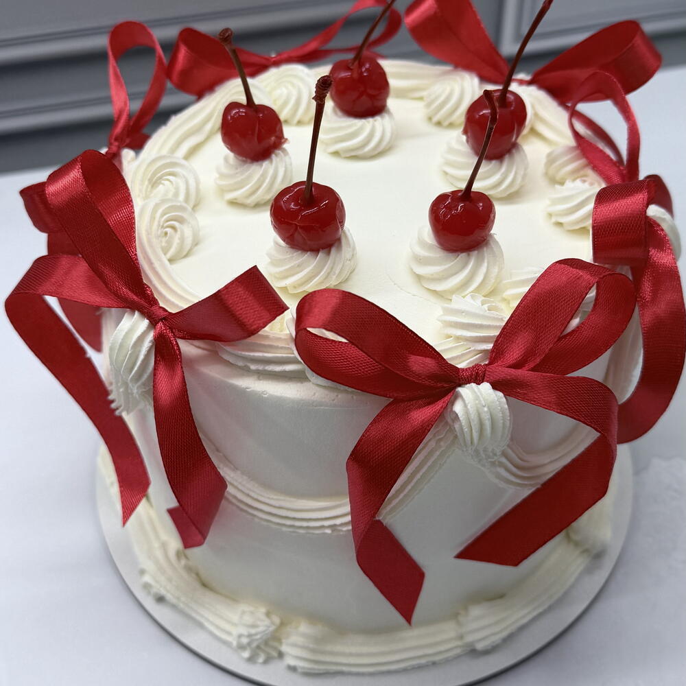 Бенто Макси Ламбет с вишней