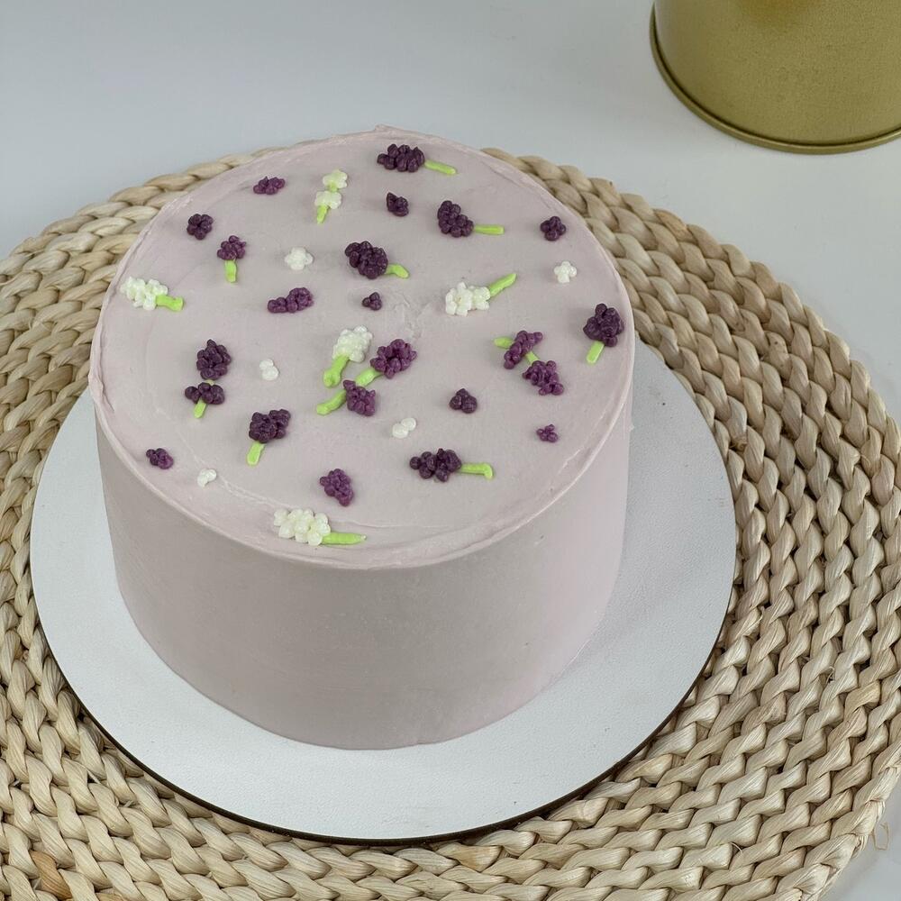 Бенто макси с кремовыми цветочками