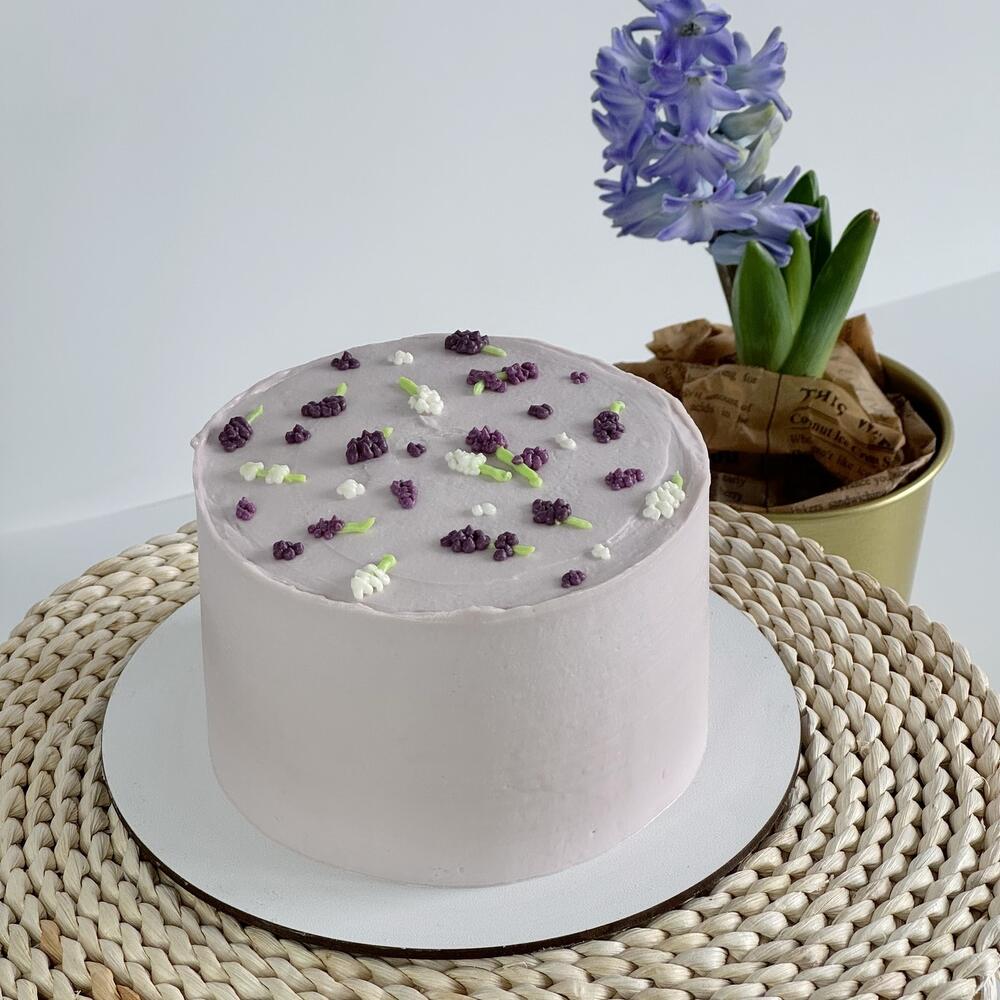 Бенто макси с кремовыми цветочками