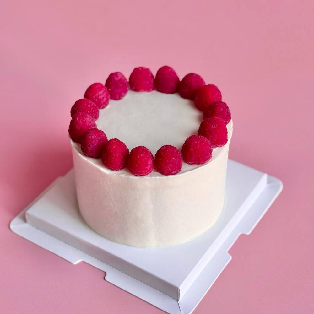 Бенто MAX с малиной 😍 на 14 февраля