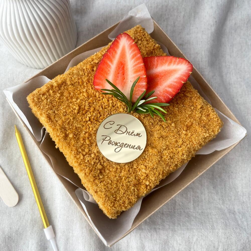 Бенто медовик на день рождения