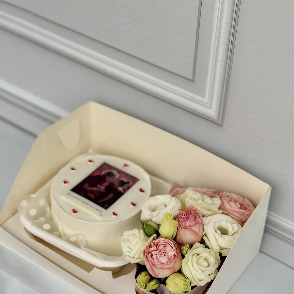 Бенто набор с фото и цветами любимой маме