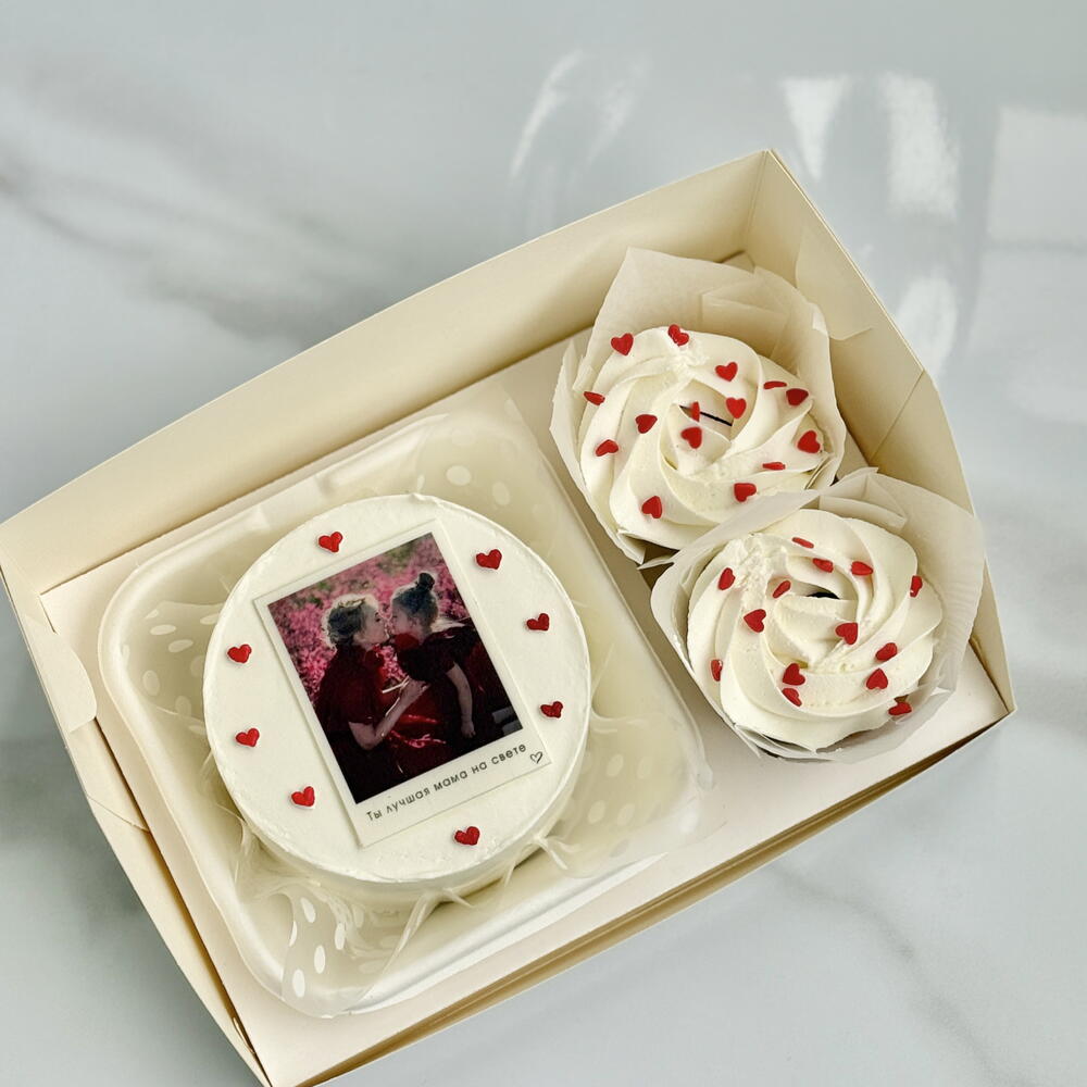 Бенто набор с фотографией и капкейками маме