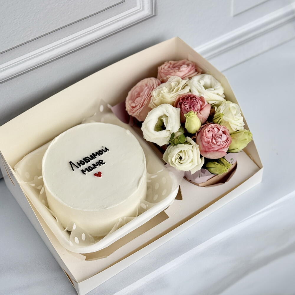 Бенто набор с цветами любимой маме