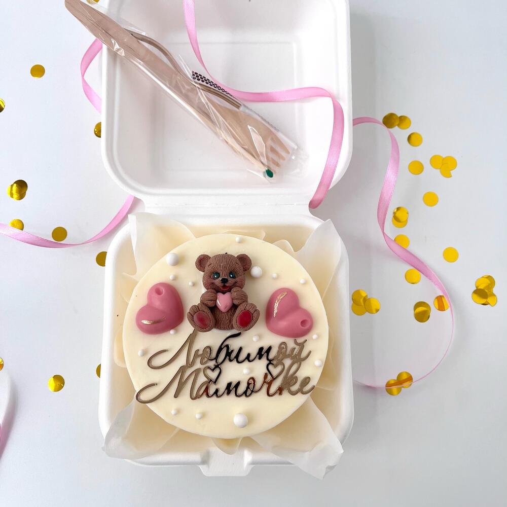 Бенто с мишкой к 8 марта