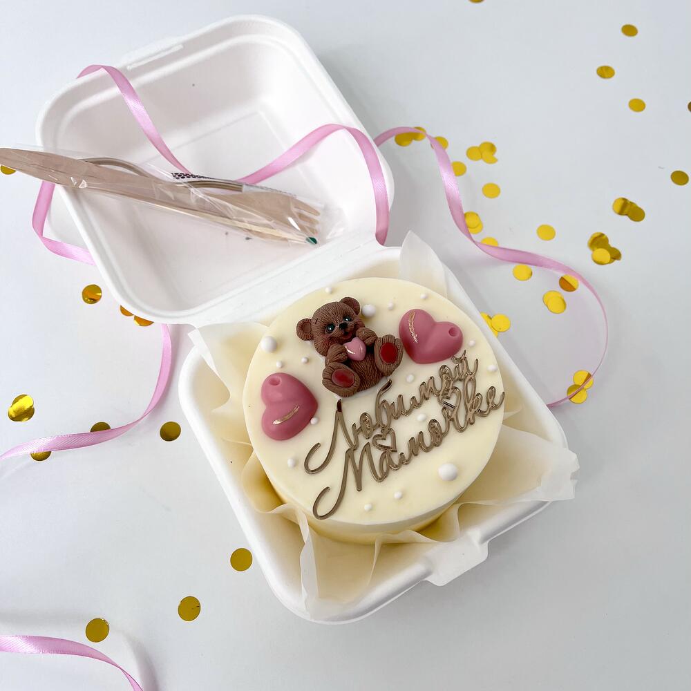 Бенто с мишкой к 8 марта