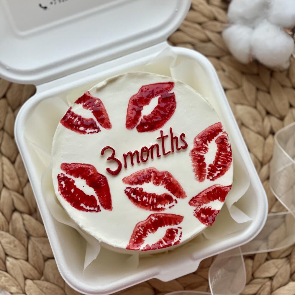 Бенто с поцелуями