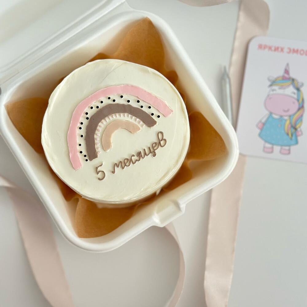 Бенто с радугой на каждый месяц малышу