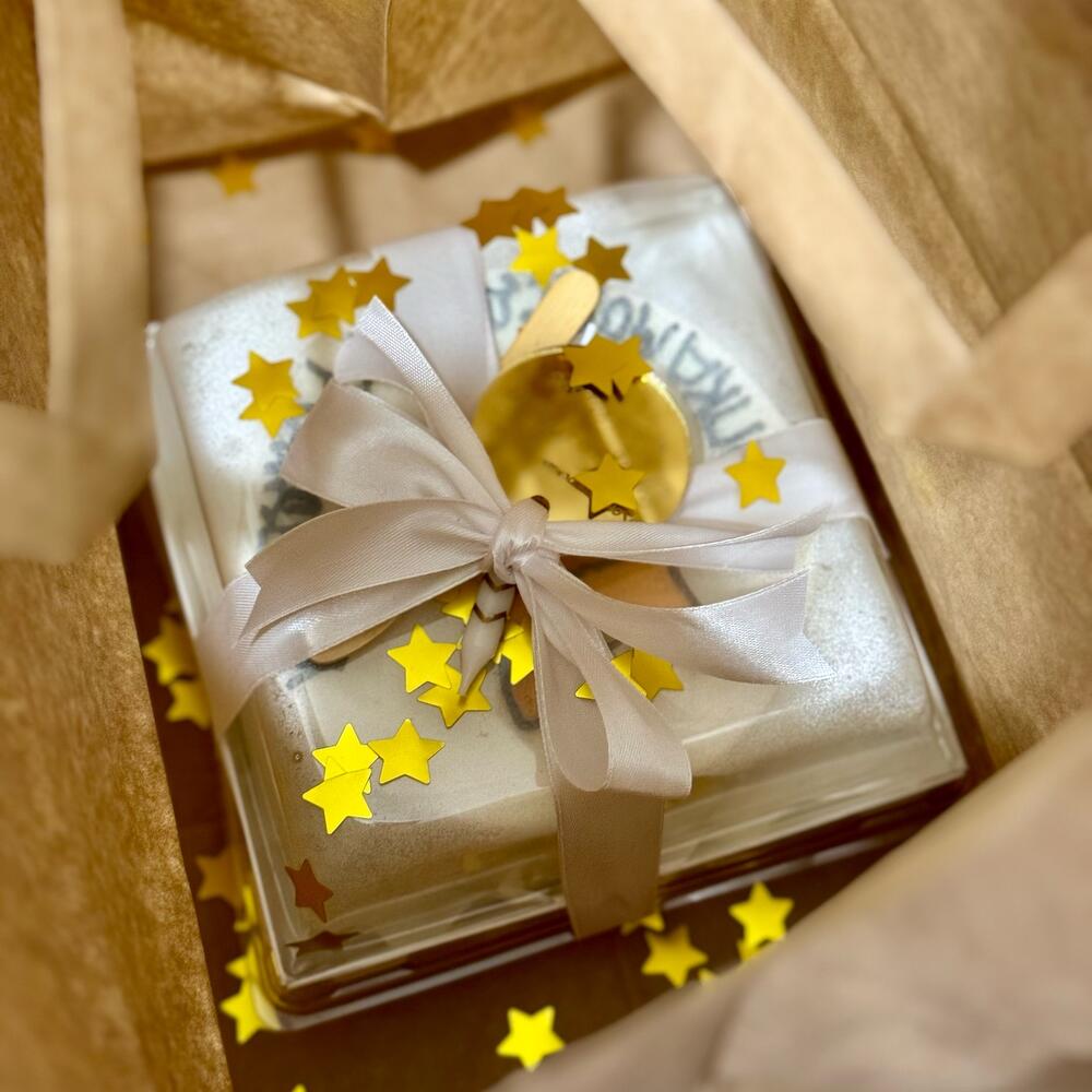 Бенто с рисунком кремом