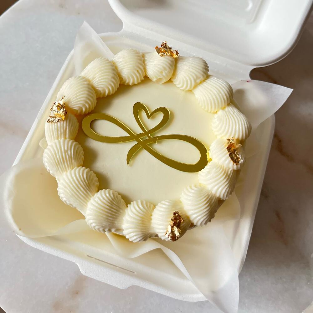 Бенто с топпером