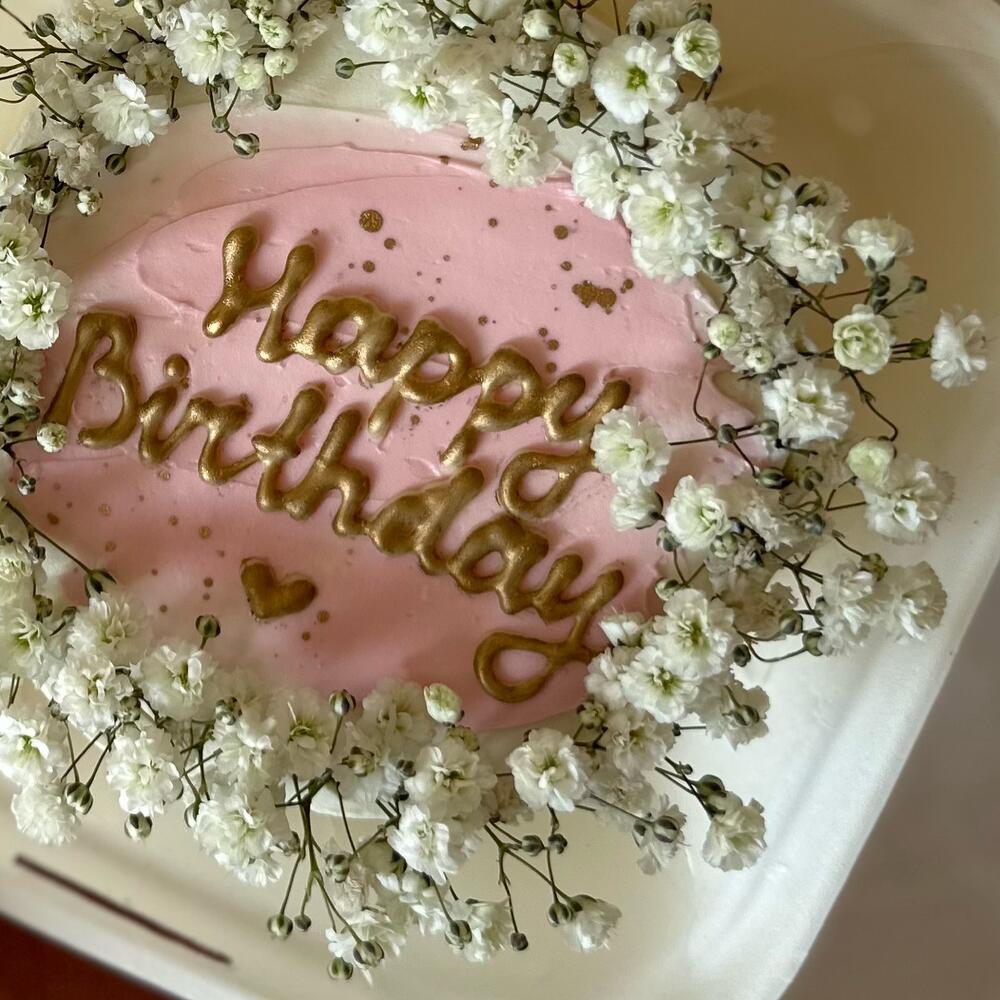 Бенто с цветами белые