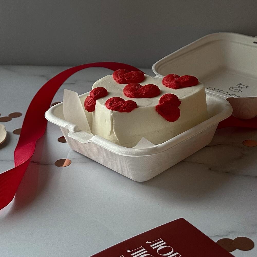 Бенто сердце к 14 февраля с сердцами