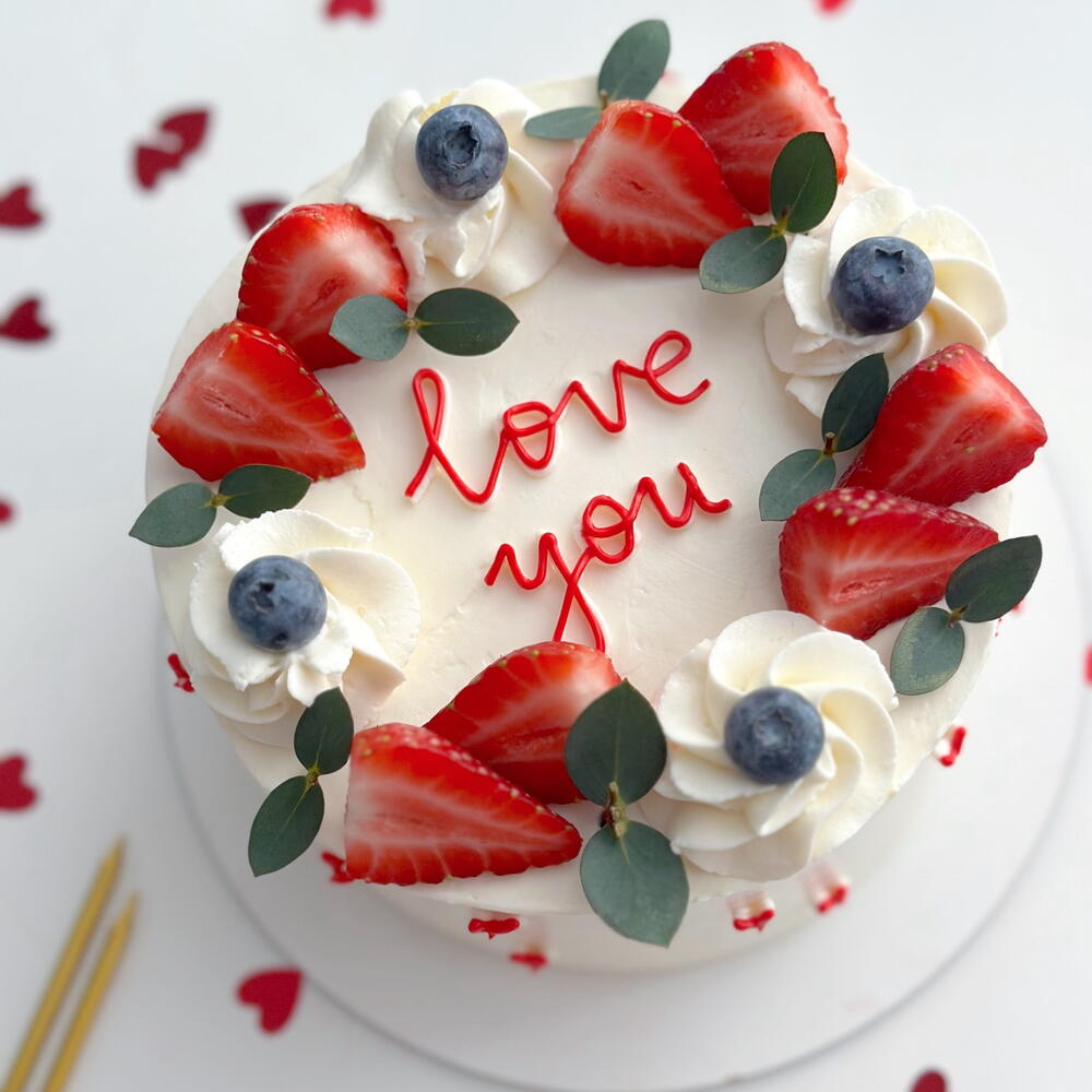 Бенто торт 1 кг на 14 февраля , бенто День Святого Валентина , бенто люблю