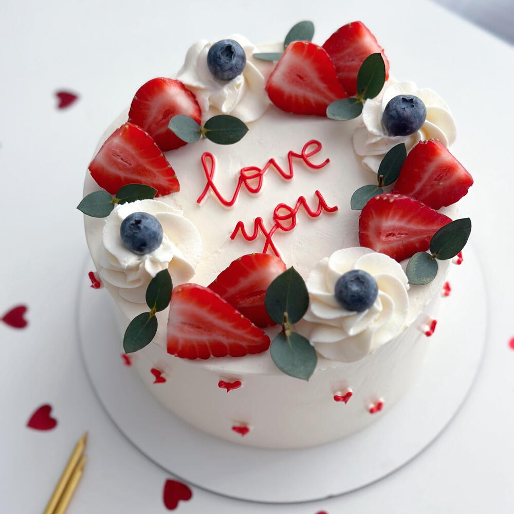 Бенто торт 1 кг на 14 февраля , бенто День Святого Валентина , бенто люблю