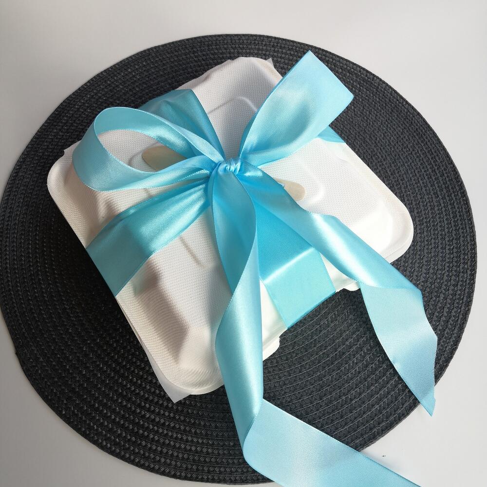 Бенто торт 11см - 20 лет но какой ценой ( цифра любая)