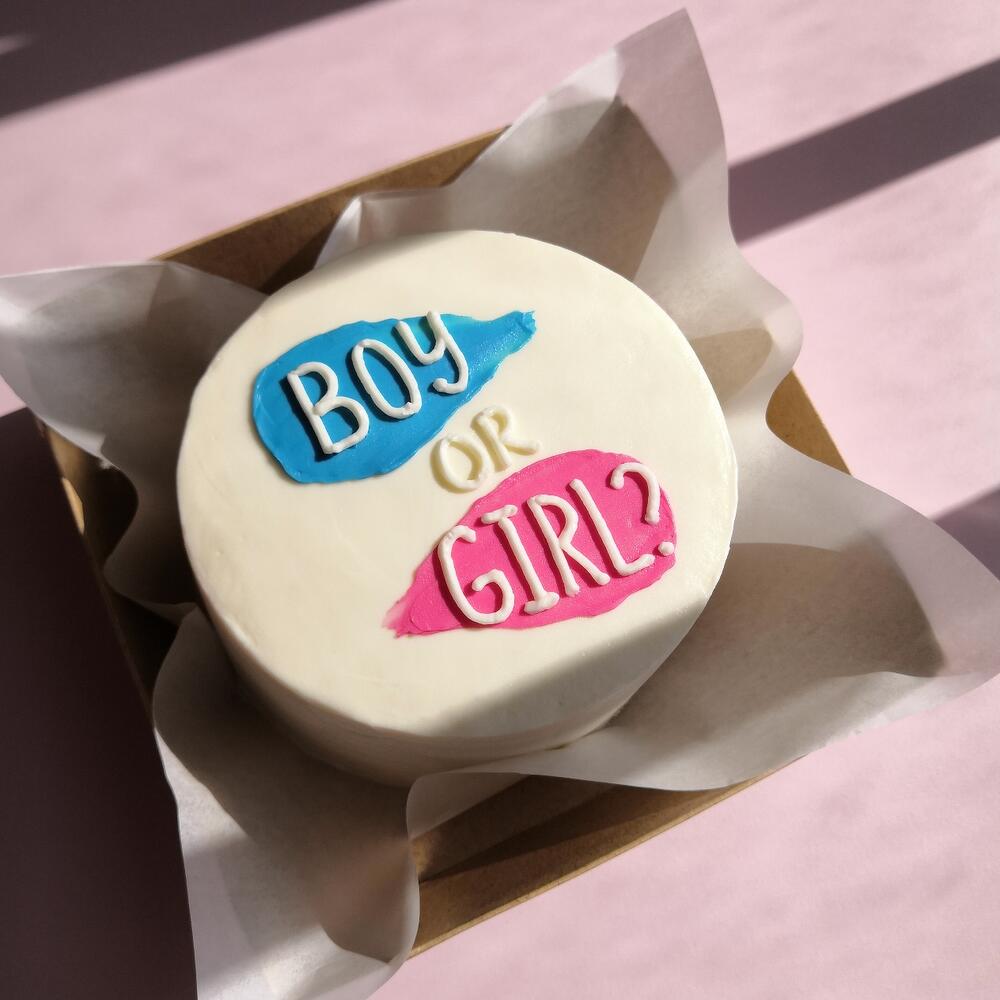 Бенто торт 11см - на гендерпати ( внутри розовый либо голубой крем)