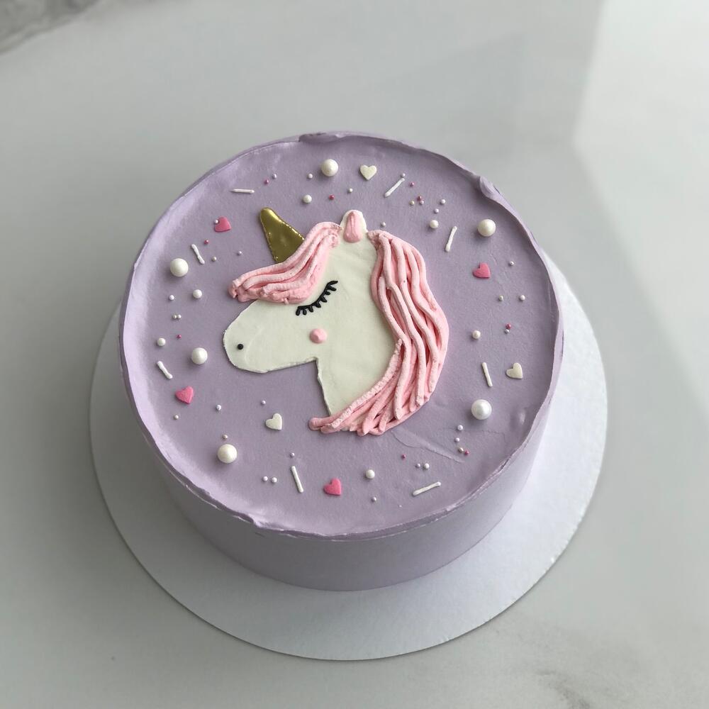 Бенто торт 1кг с единорогом