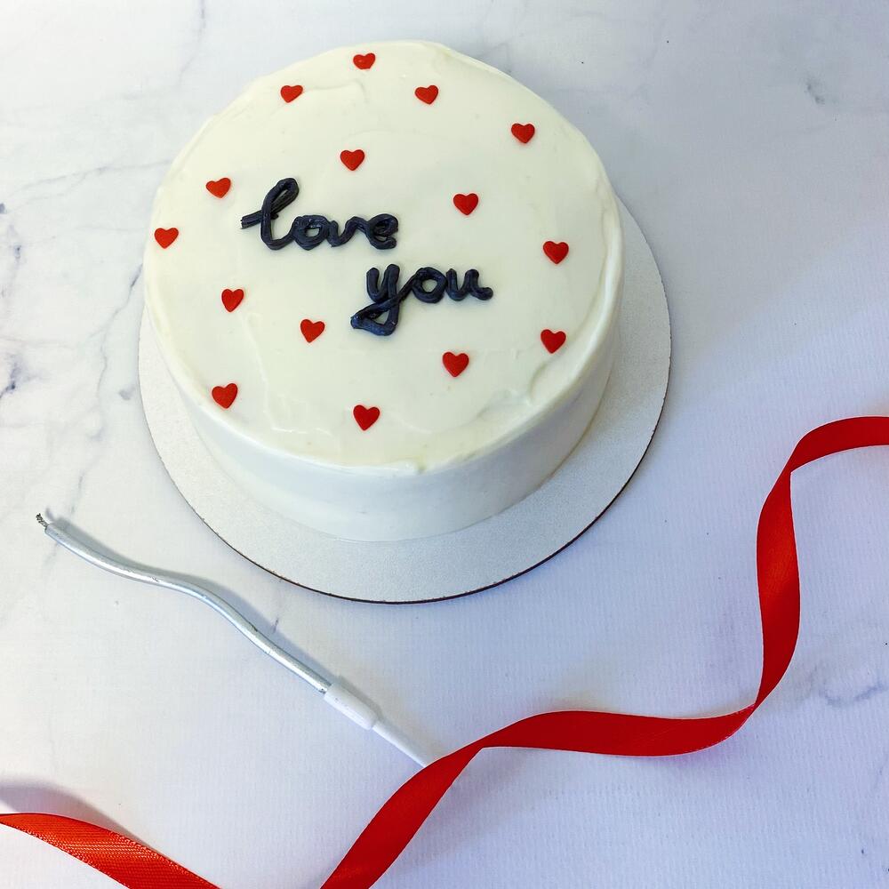 Бенто торт 700 гр. с индивидуальной надписью