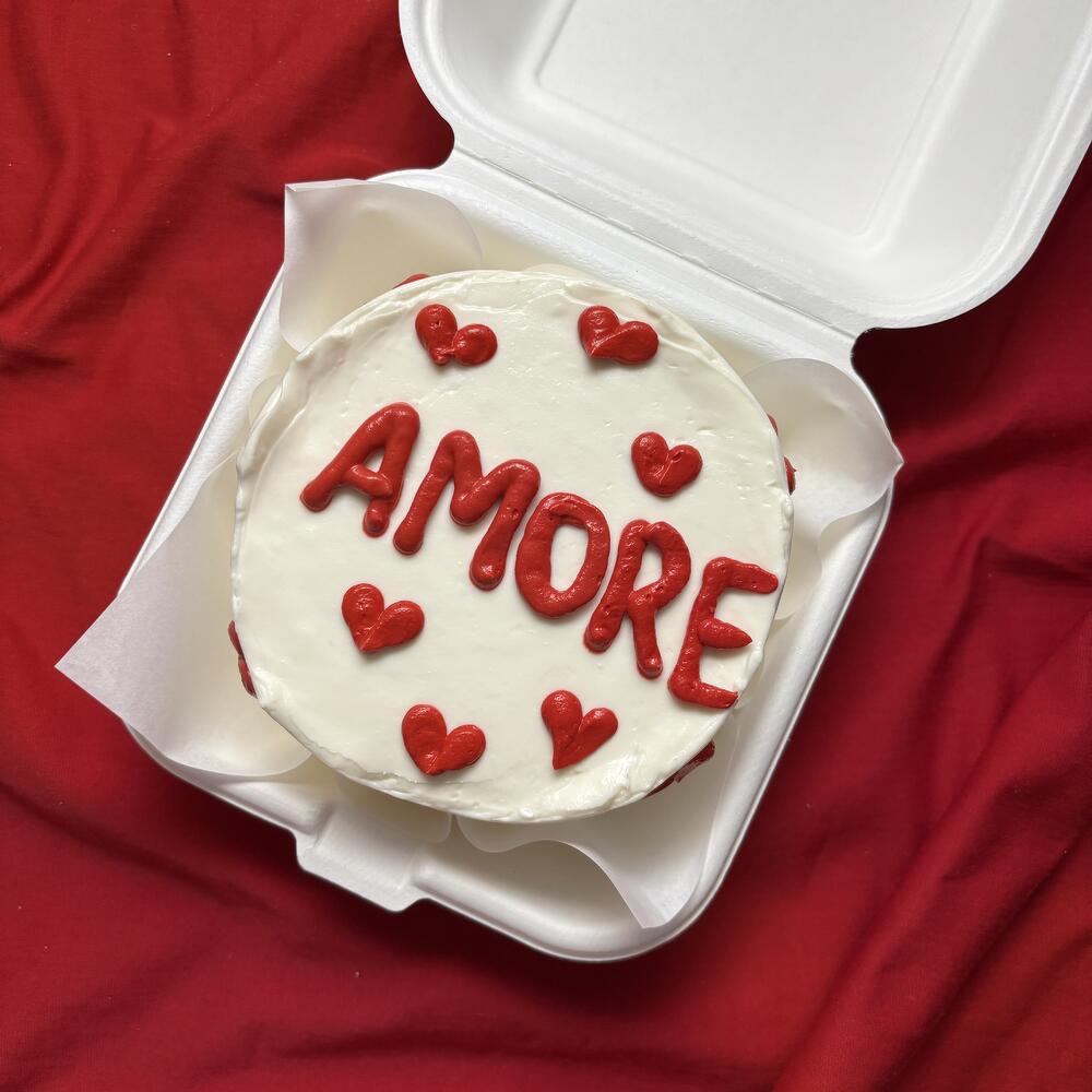 Бенто торт AMORE любовь на День Святого Валентина