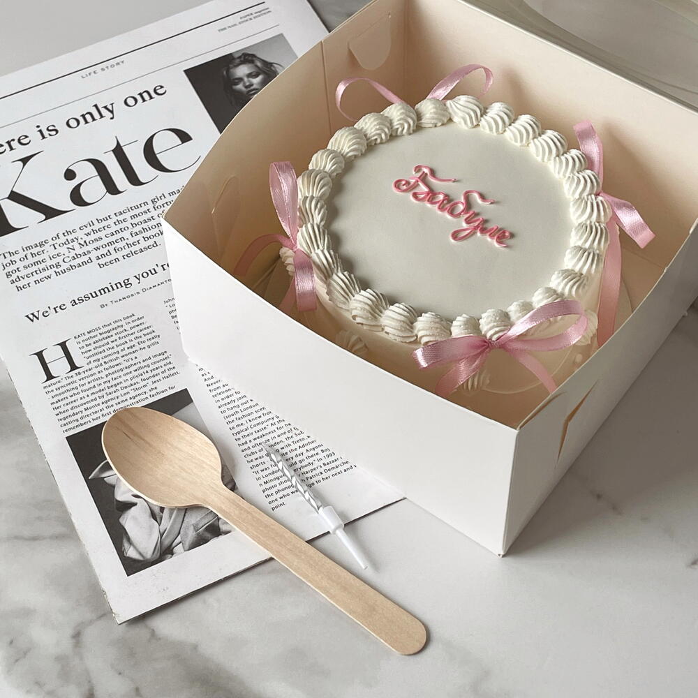 Бенто-торт бабушке в стиле Ламбет с бантиками