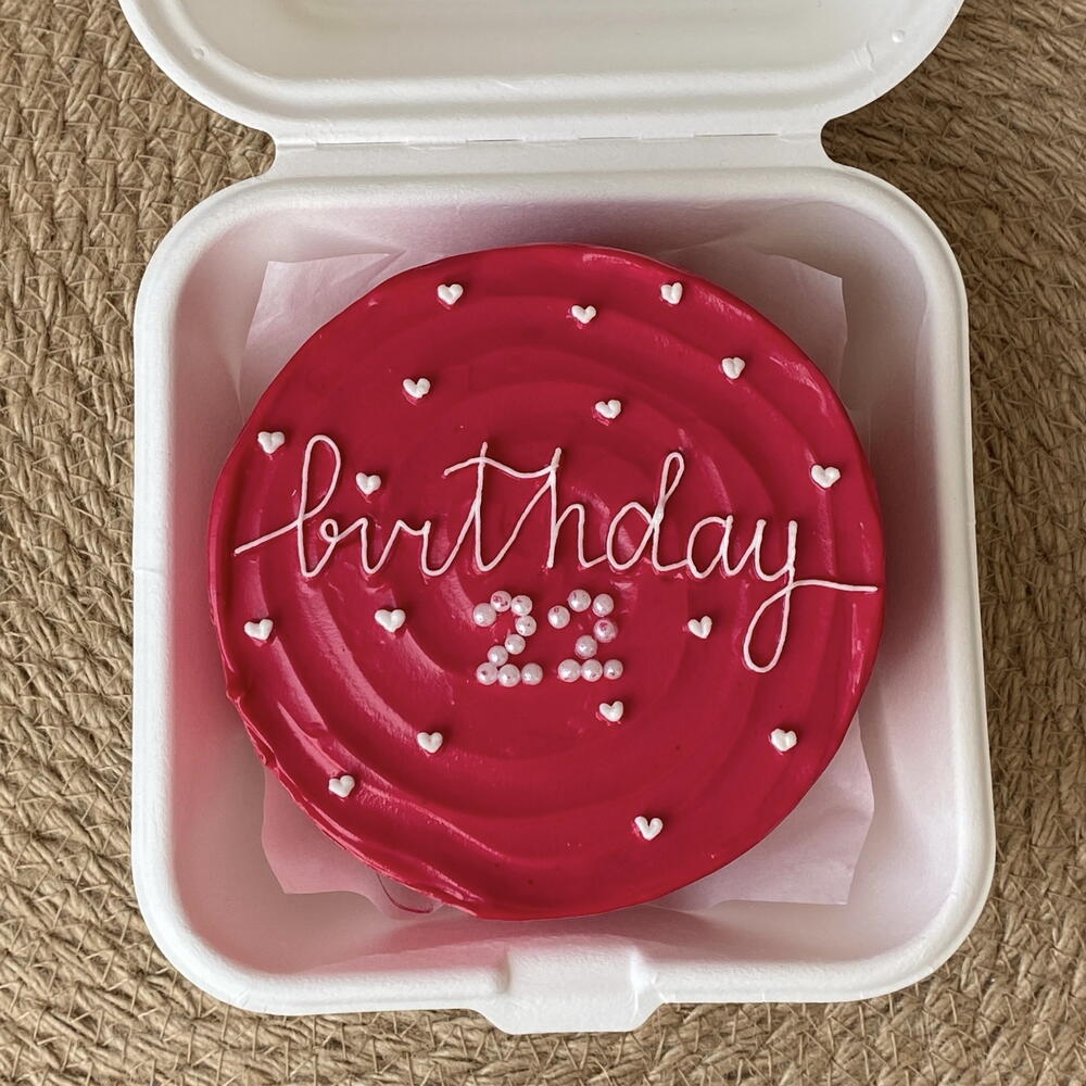 Бенто торт birthday 22