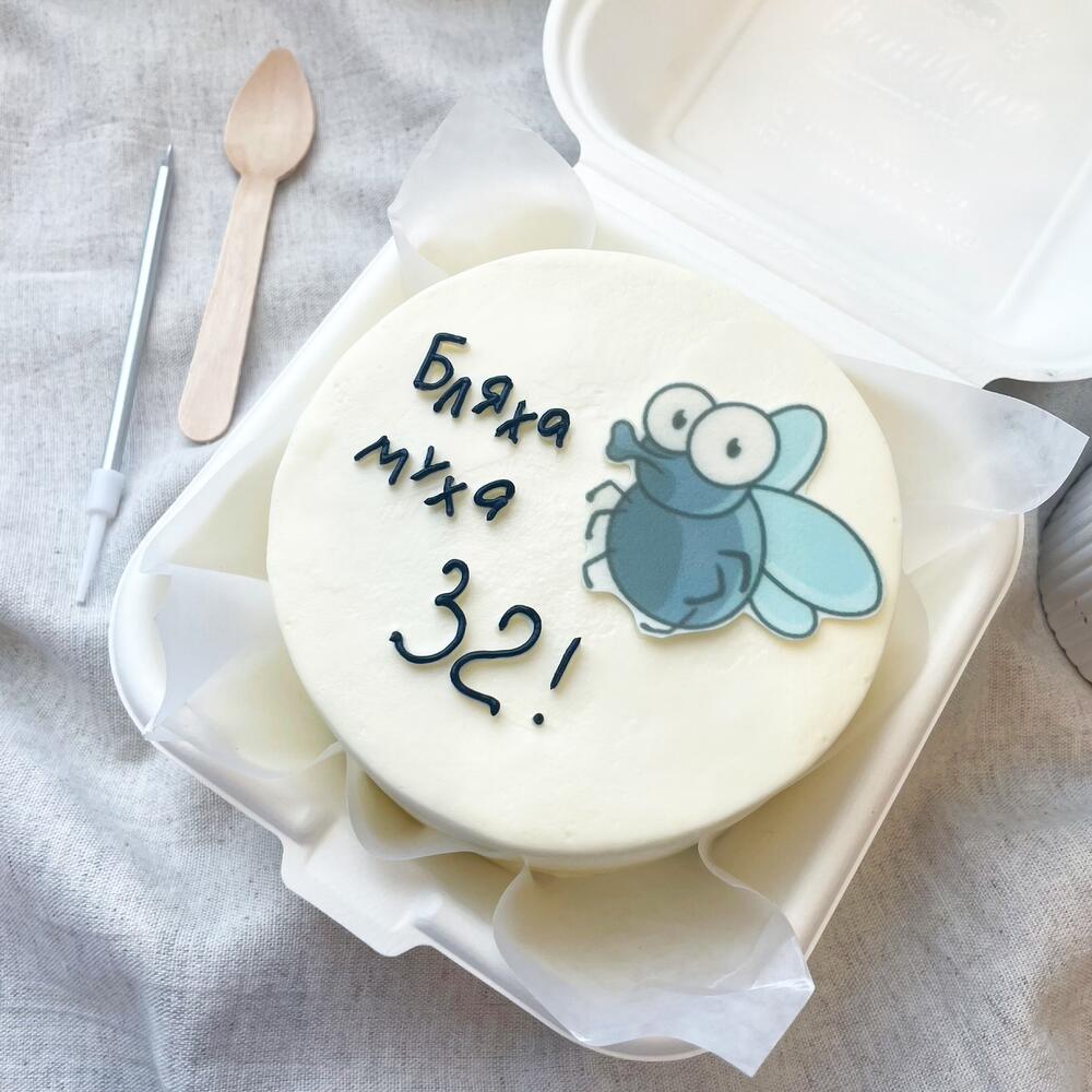 Бенто торт Бляха муха