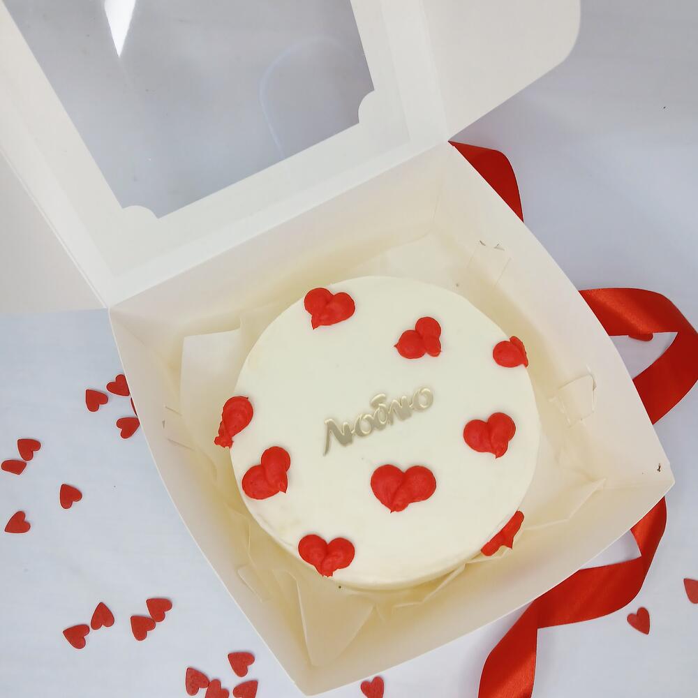 Бенто торт (большой) с сердечками , люблю