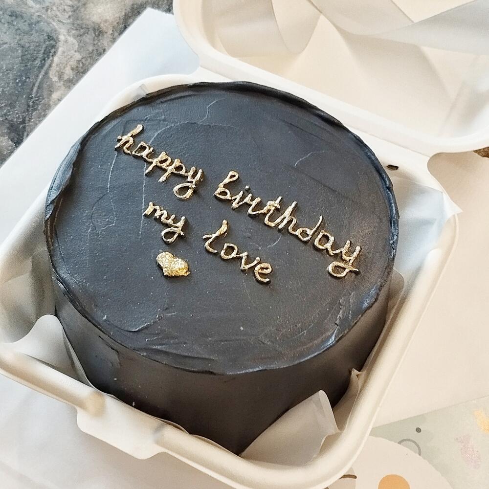 Бенто торт ,черный бенто