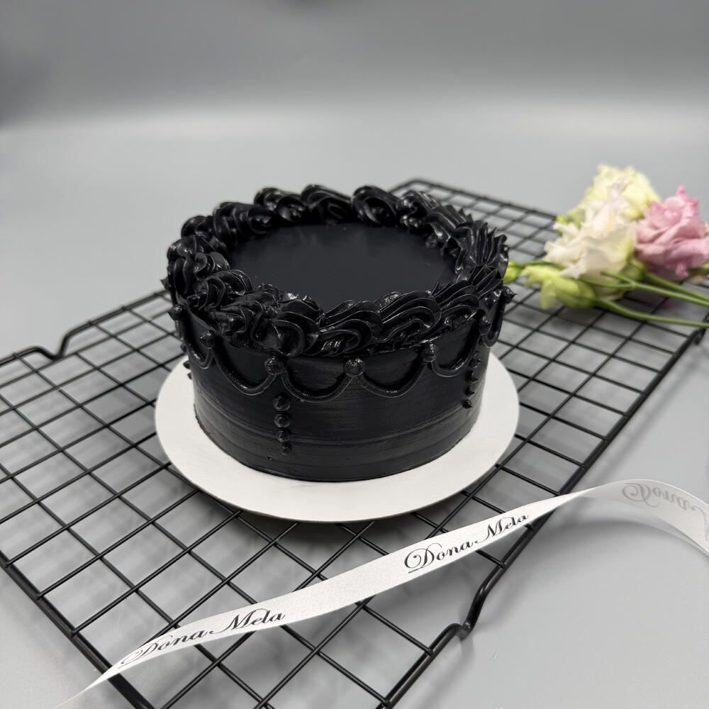 Бенто торт чёрный Ламбет