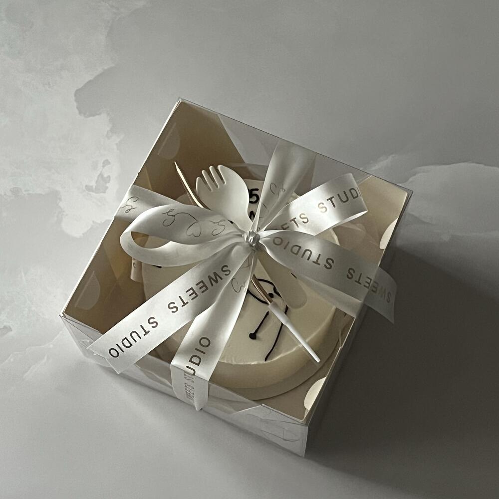 Бенто торт «давай станем старыми и противными вместе» в подарок девушке, парню