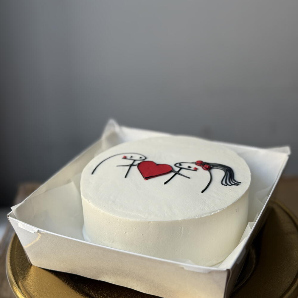 Бенто торт «Держим сердечко»