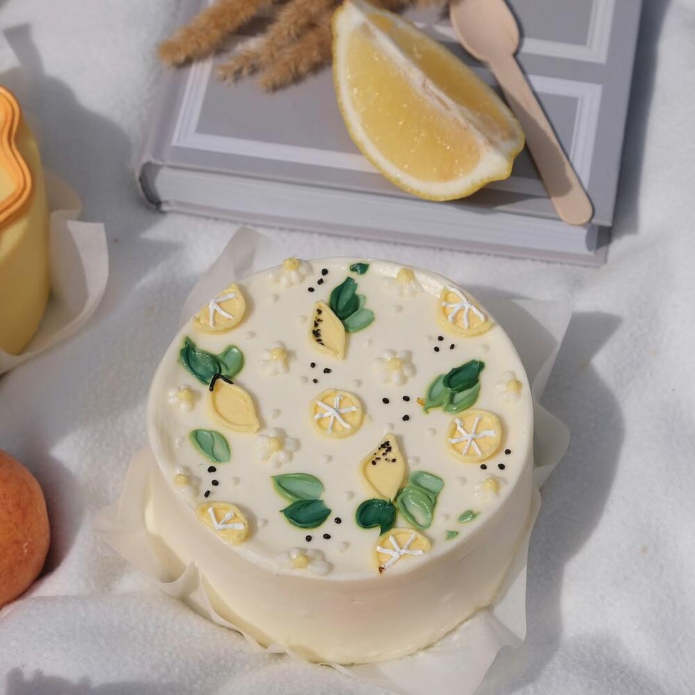 Бенто-торт девушке, жене, подруге, летний лимонный