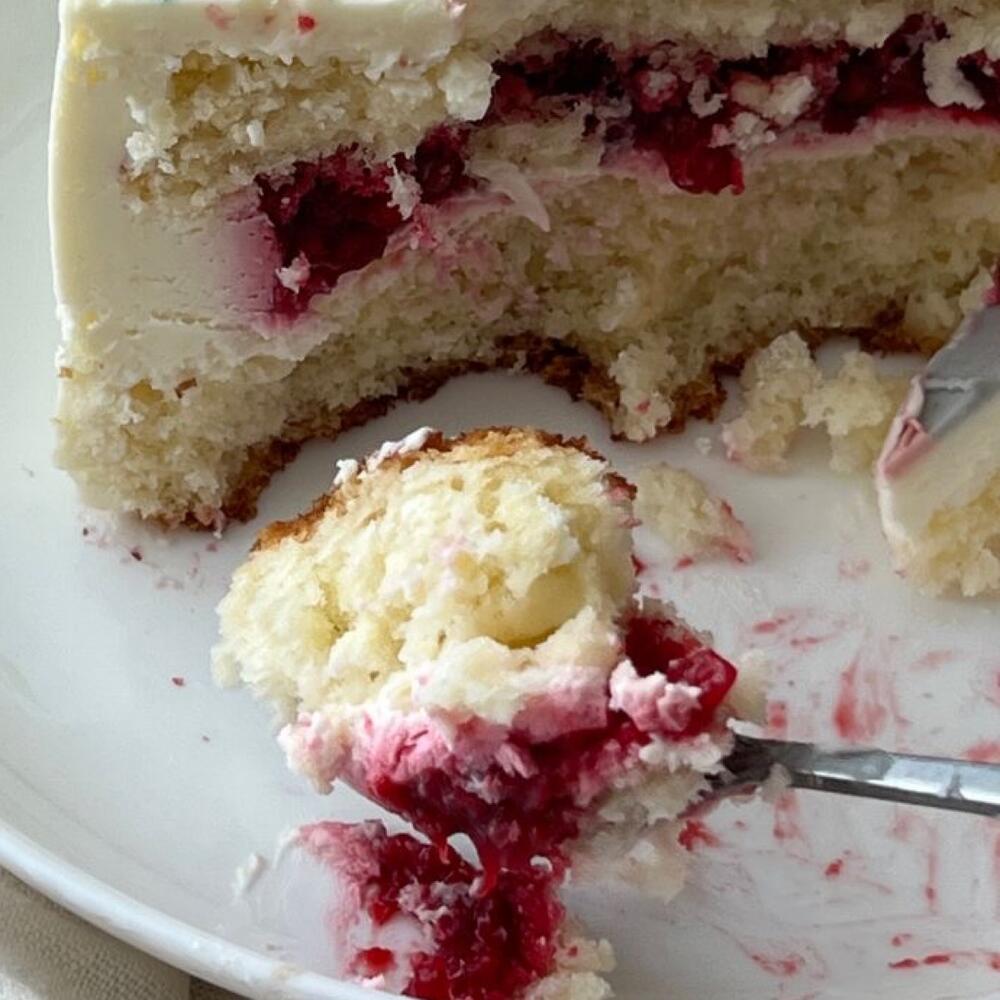 Бенто торт для девушки с бабочками