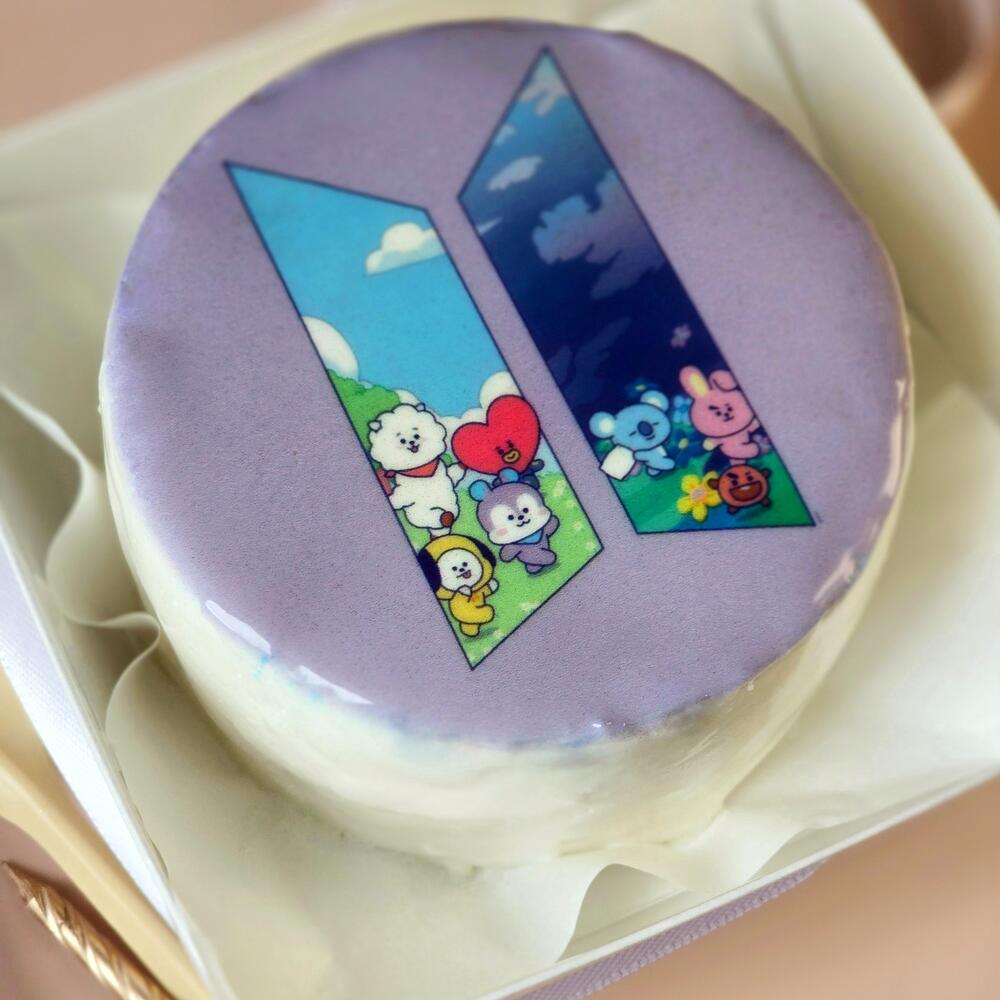 Бенто торт для фаната к-поп корейской группы с символом БТС