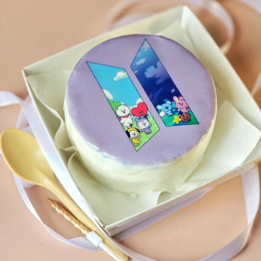 Бенто торт для фаната к-поп корейской группы с символом БТС