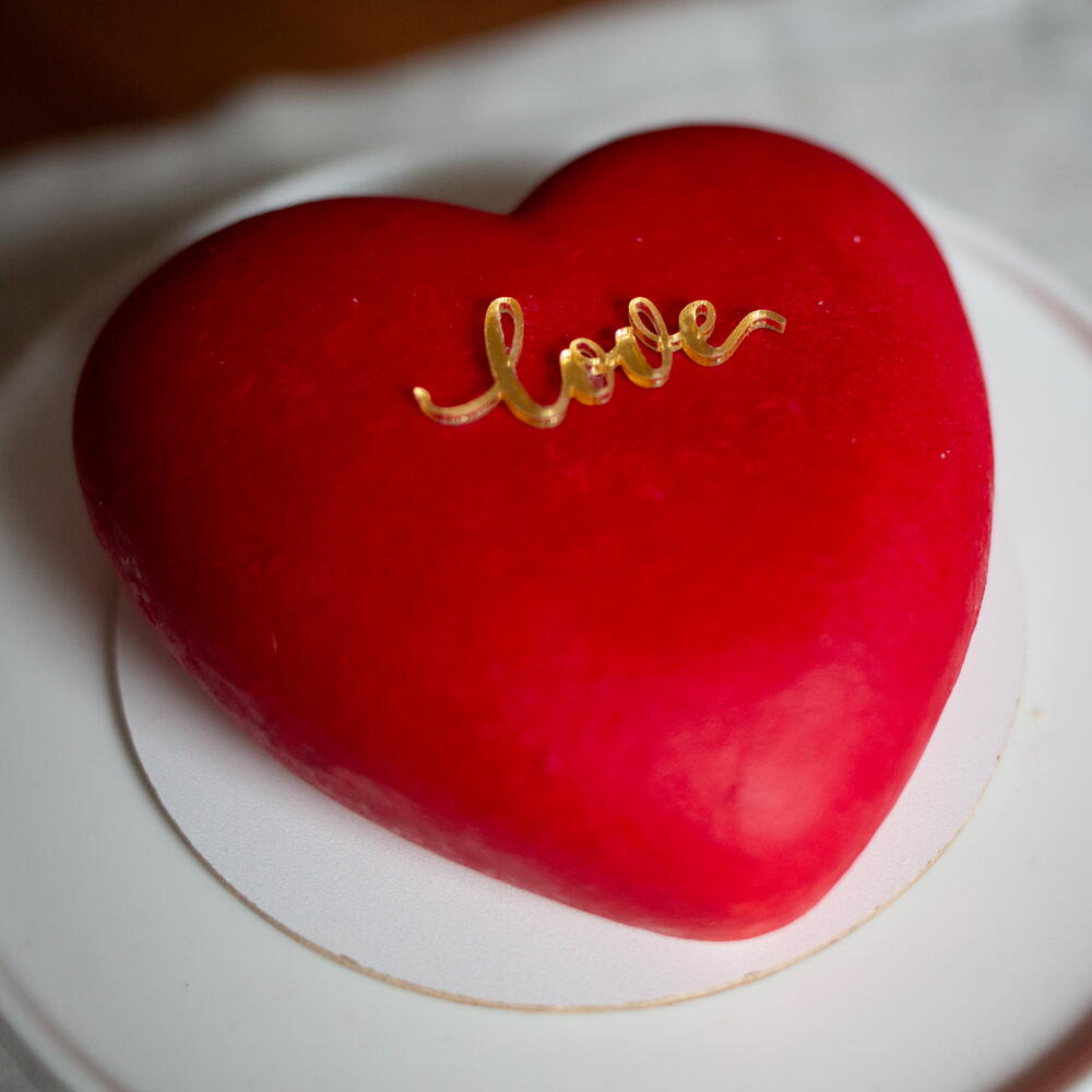 Бенто торт для любимой девушки или мужчины три шоколада на день святого Валентина, 14 февраля, день рождения, день влюблённых