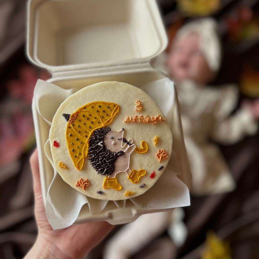 Бенто-торт для малыша ежик с зонтиком