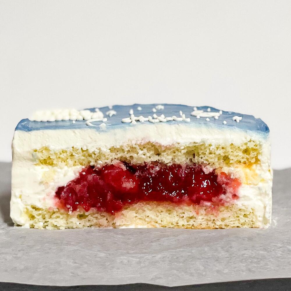 Бенто-торт для мамы «Любимой мамочке» 🩷