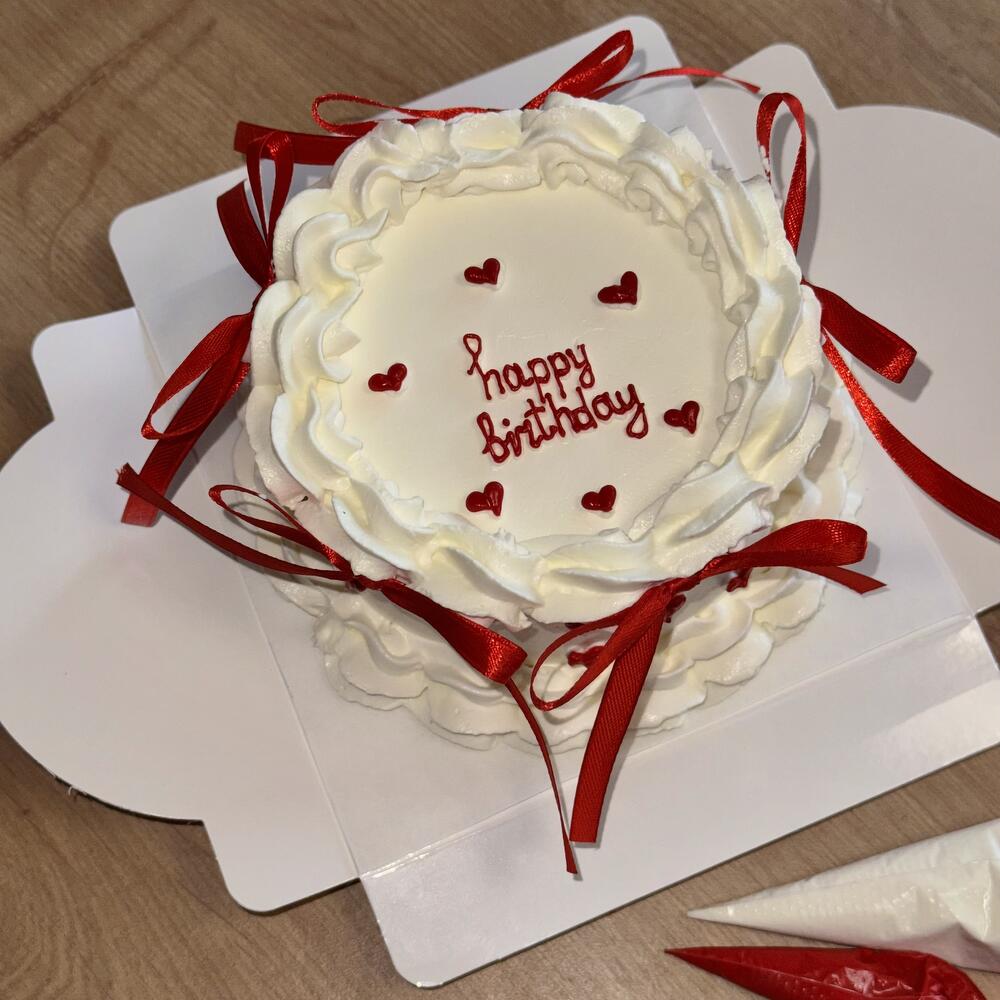 Бенто-торт для мамы , подруге, сестре на день рождения