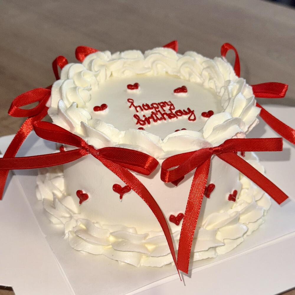 Бенто-торт для мамы , подруге, сестре на день рождения