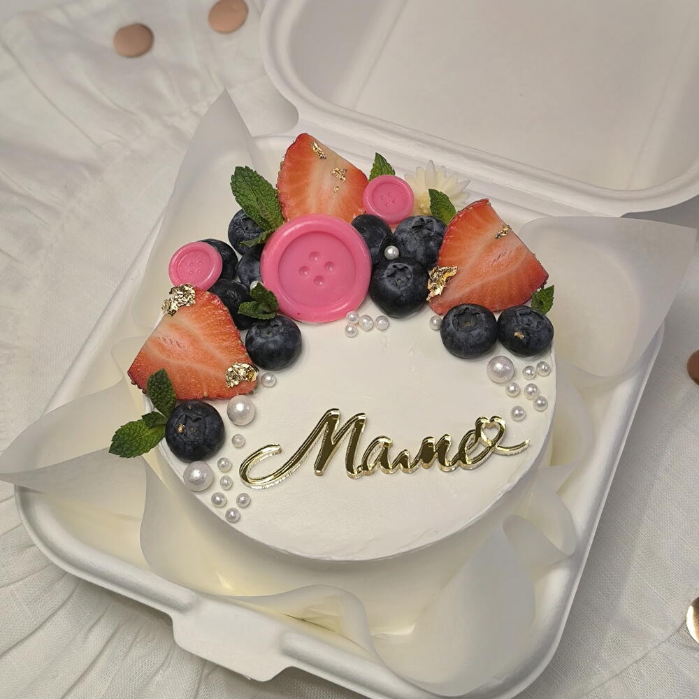 Бенто торт для мамы с ягодным оформлением, подарок на День Матери